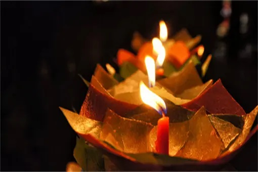 Aan WIE denk jij VANDAAG?